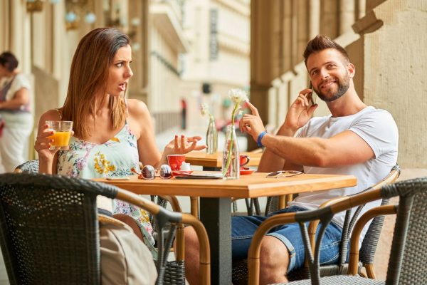 first date etiquette for men