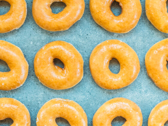 donuts lined up